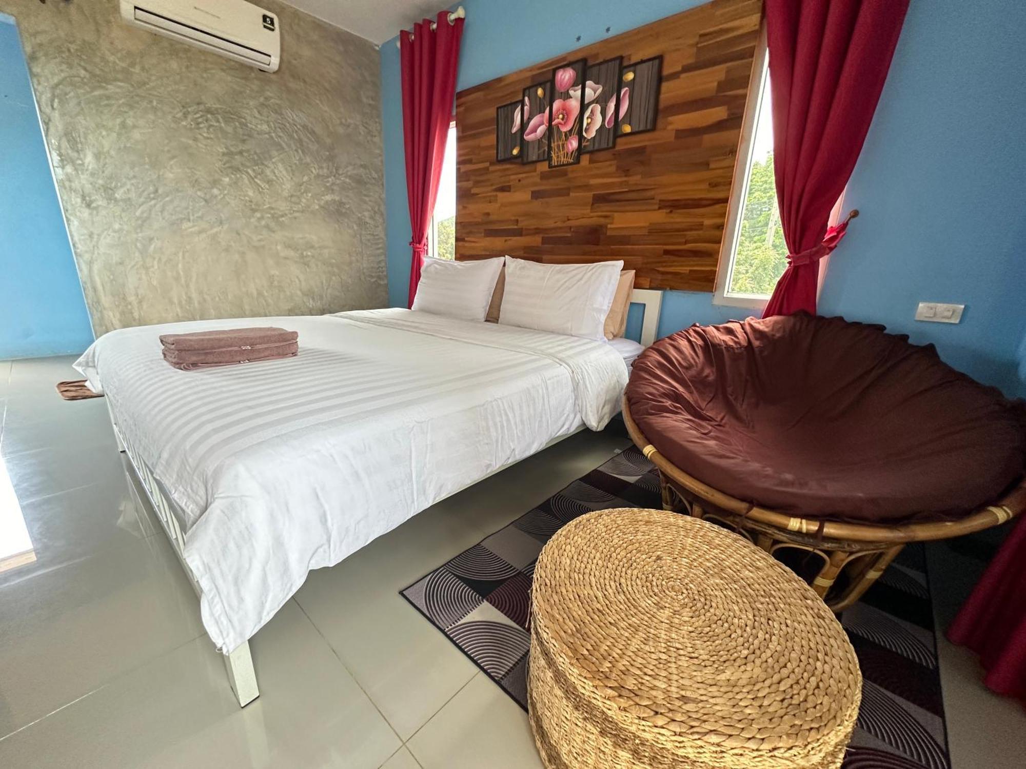 Jingle Bells Resort Ko Lan Esterno foto