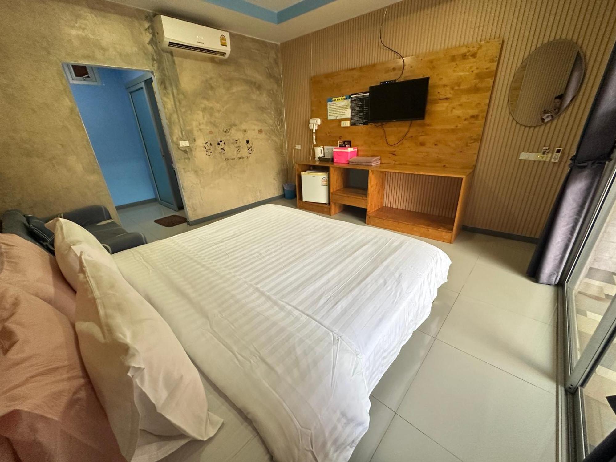 Jingle Bells Resort Ko Lan Esterno foto