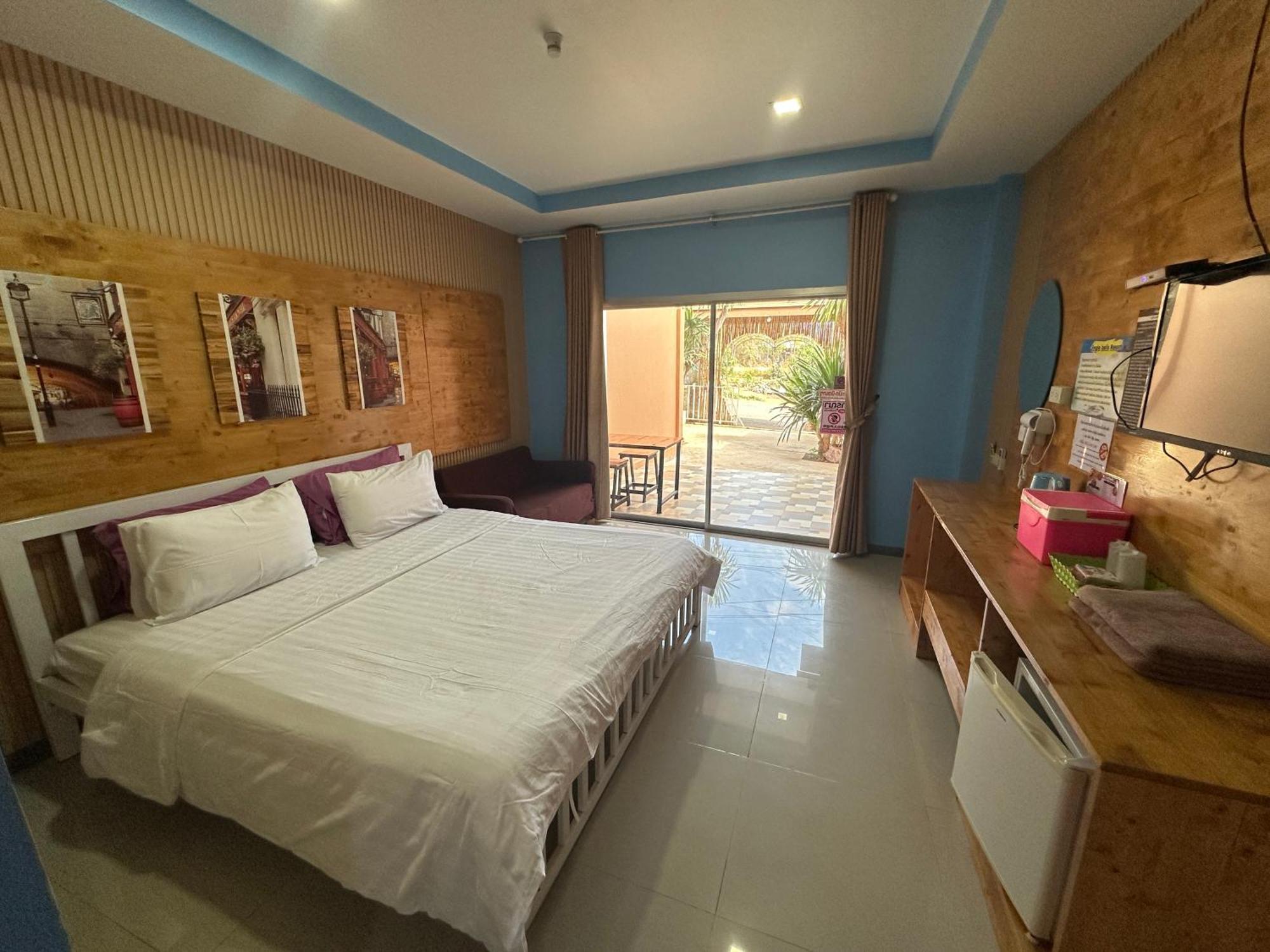Jingle Bells Resort Ko Lan Esterno foto