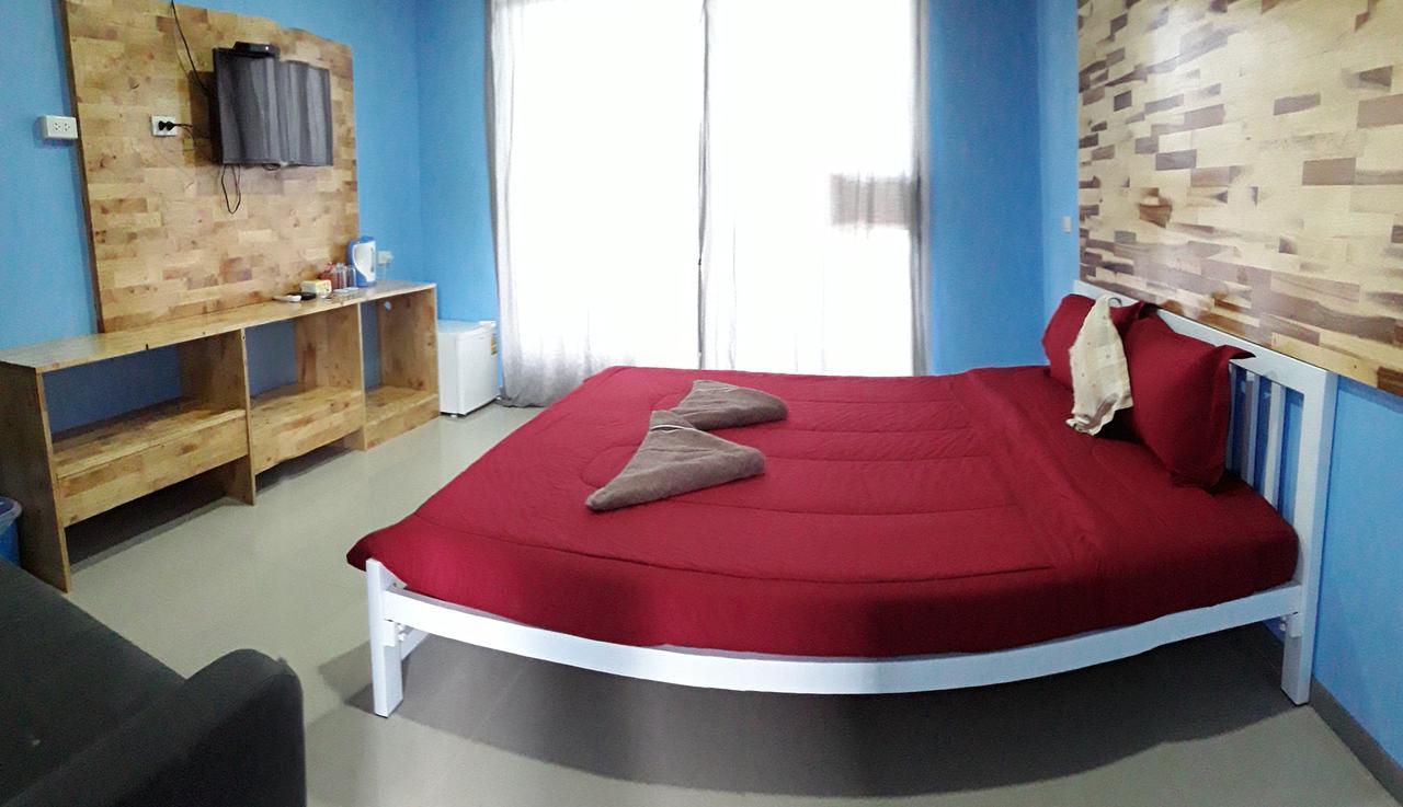 Jingle Bells Resort Ko Lan Esterno foto